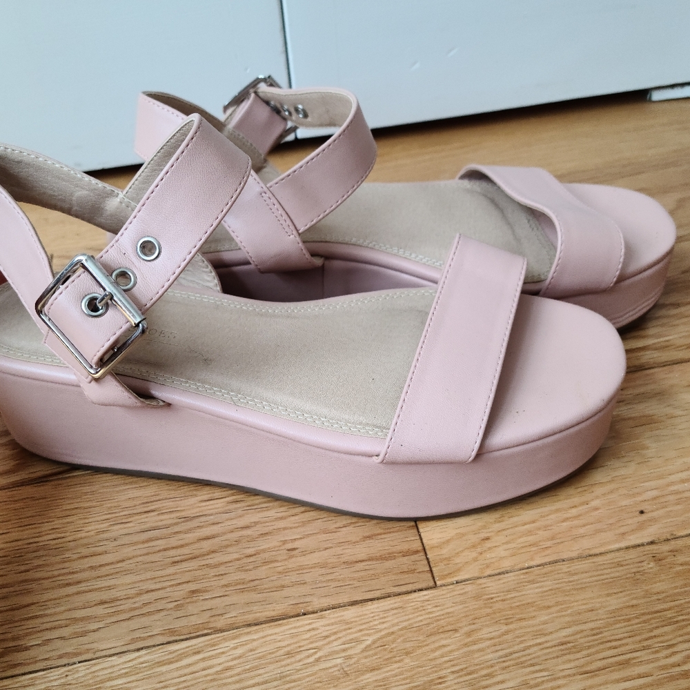 ASOS Blush Flats Size 7